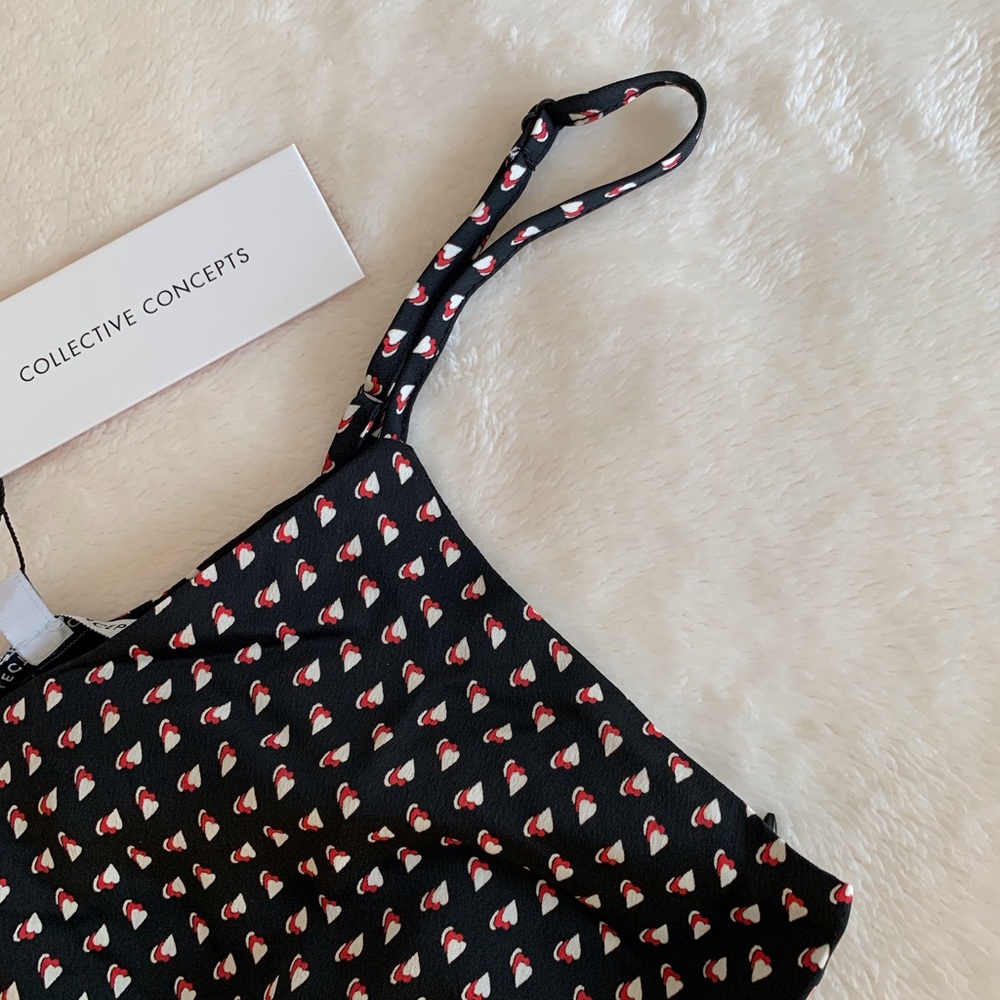Heart printed  Asymmetrical ruffle dress - Picture 5 of 11